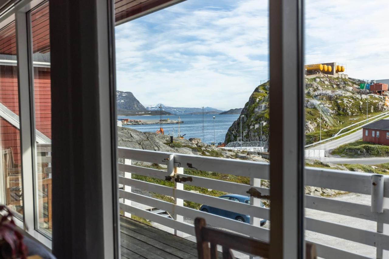 Hotel Soma Nuuk Esterno foto